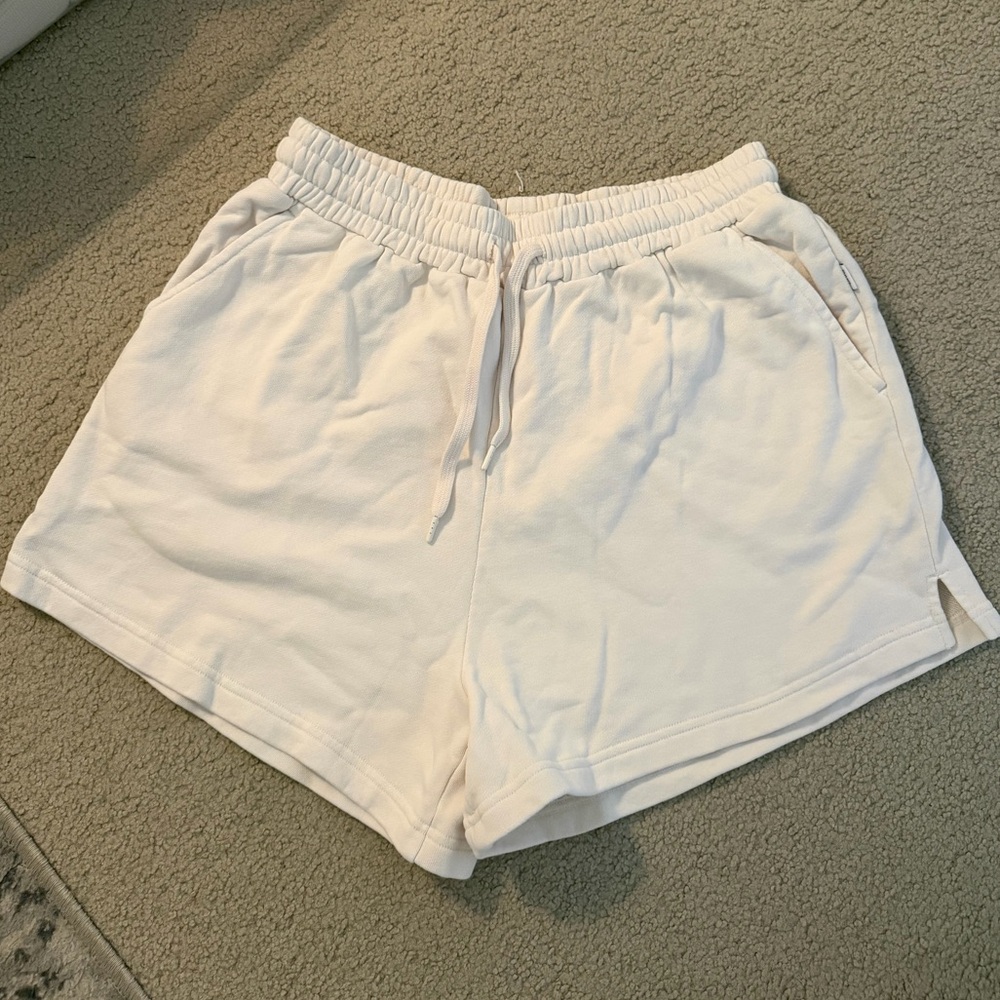 Onia Women's Cream Shorts